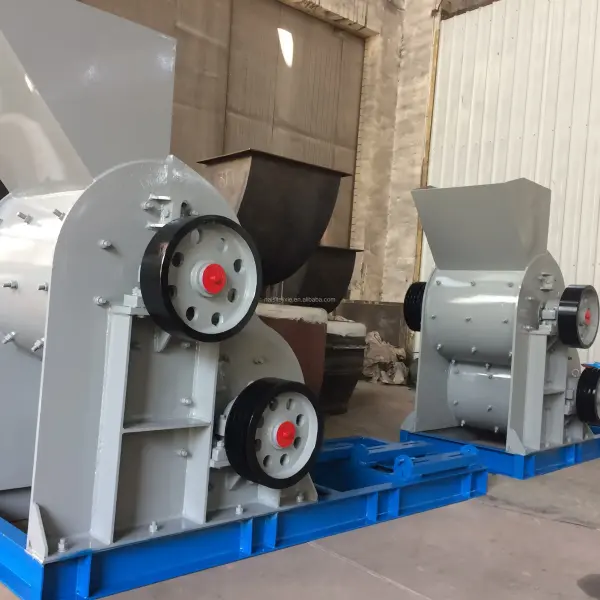 Double rotor hammer crusher