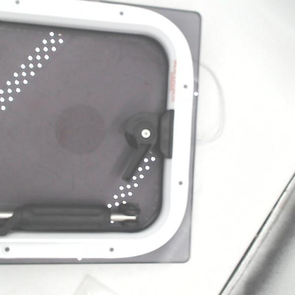 Lewmar T10 Flush Hatch